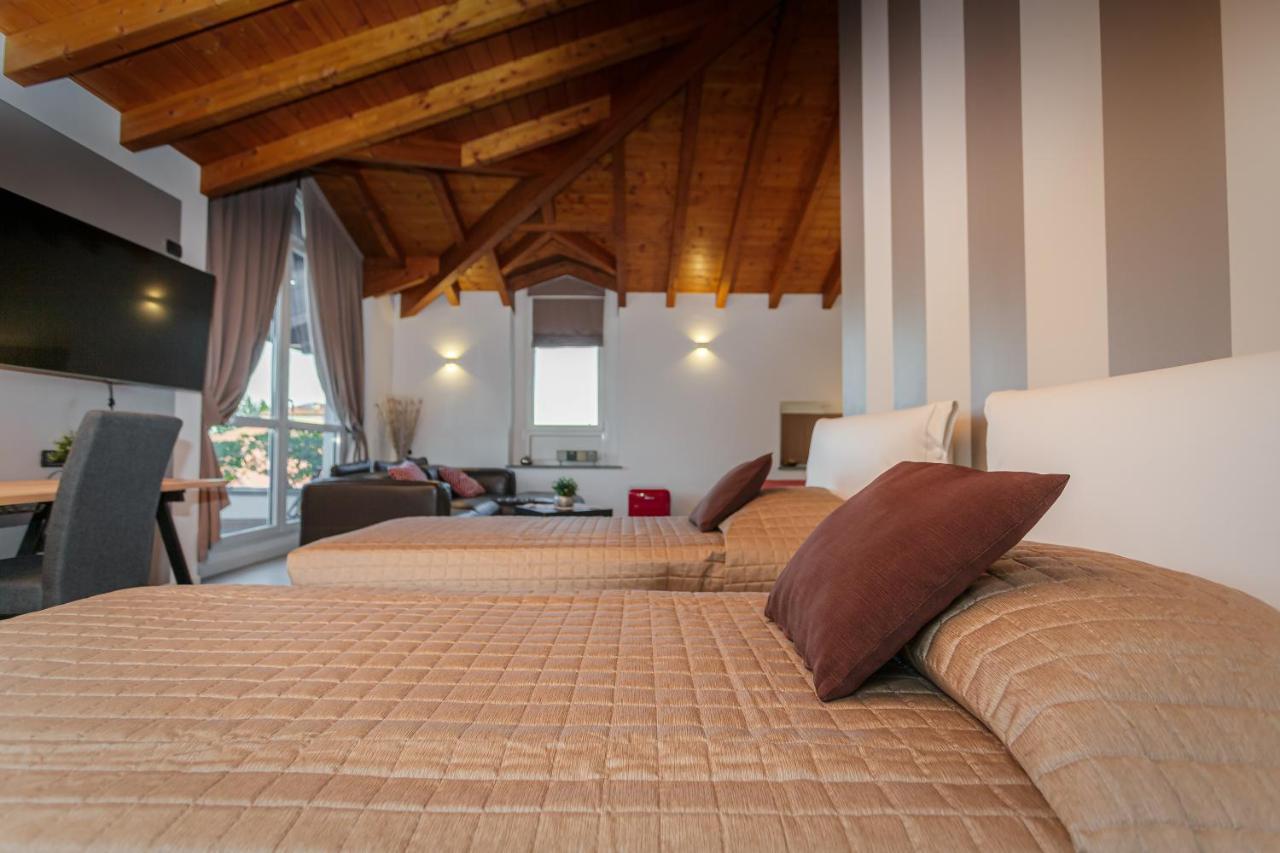 Bed and Breakfast Casa Ananda Ferno Экстерьер фото